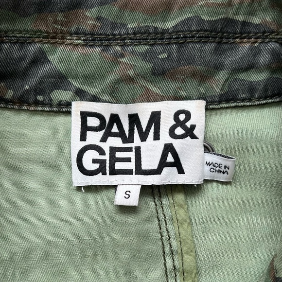 PAM & GELA Camo Army Utility Jacket Tencel Size Small Oversized Coat Cam… - Picture 3 of 16